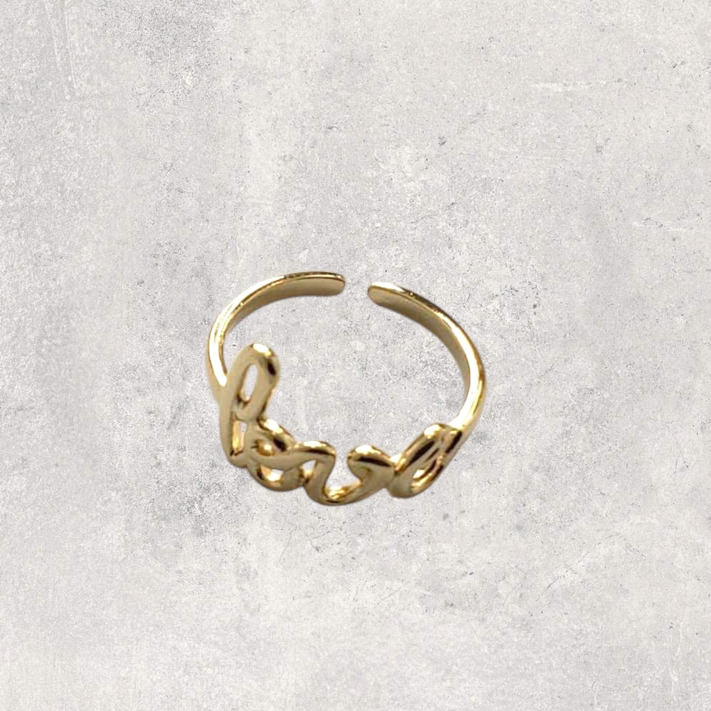 Elegant Love Ring