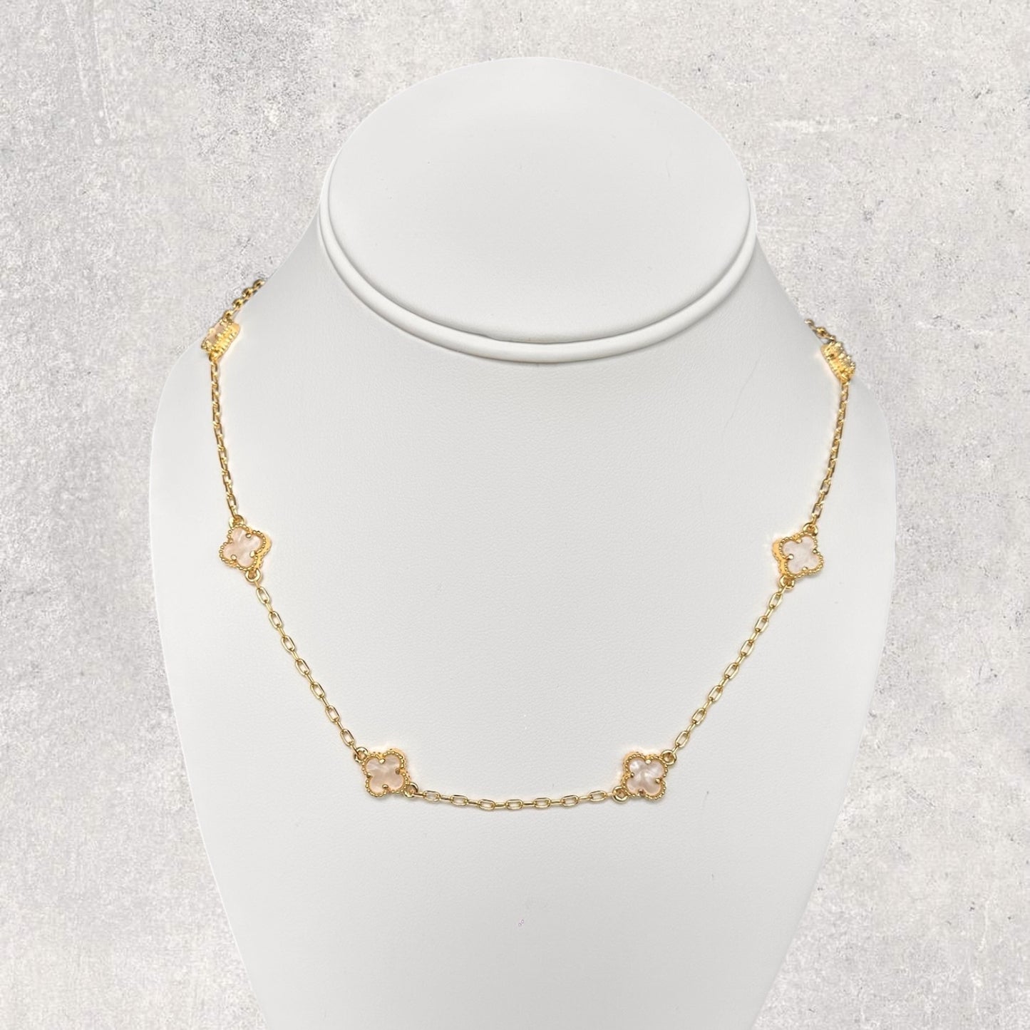Mia Necklace
