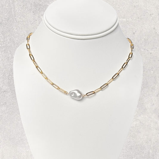 Adel Necklace